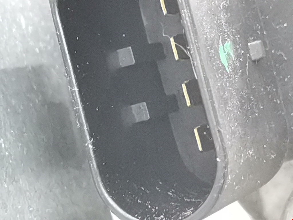 Моторчик стеклоочистителя передний BMW 1er E81\E87 2004-2011