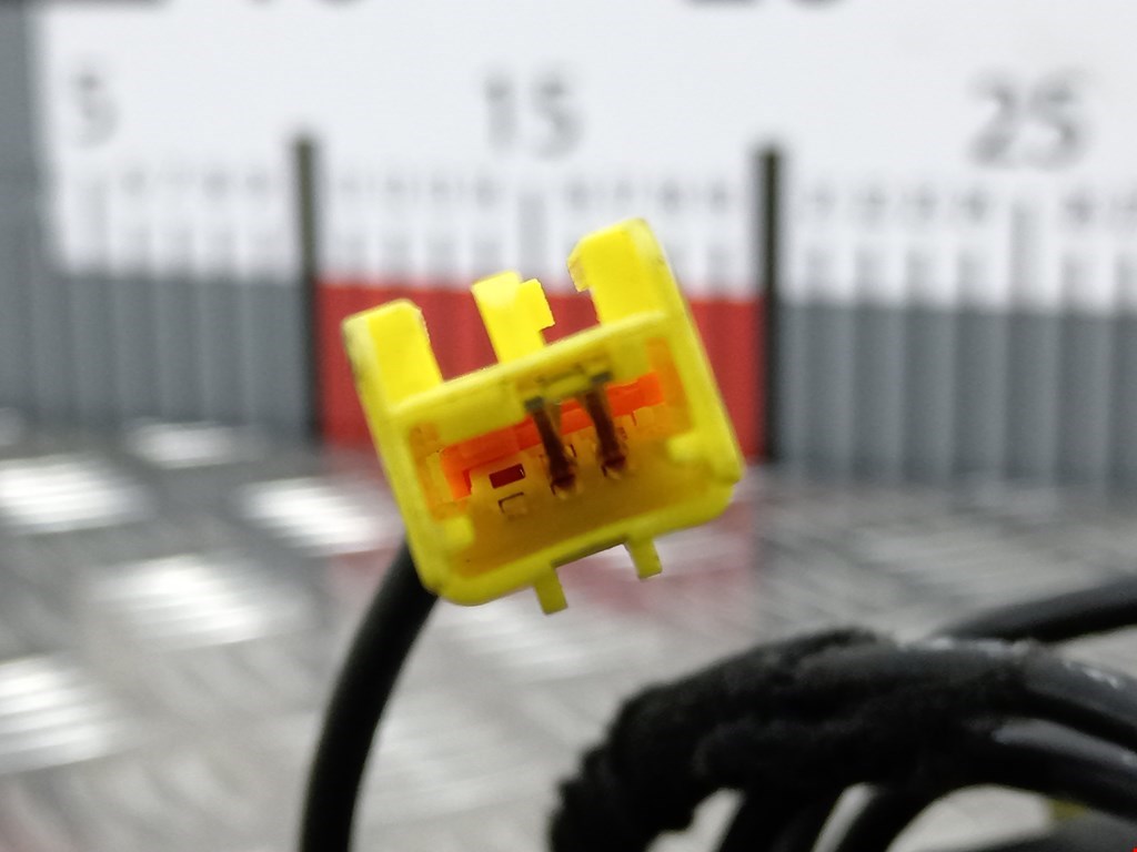 Подушка безопасности боковая (в сиденье) VOLKSWAGEN Golf V 2003-2009