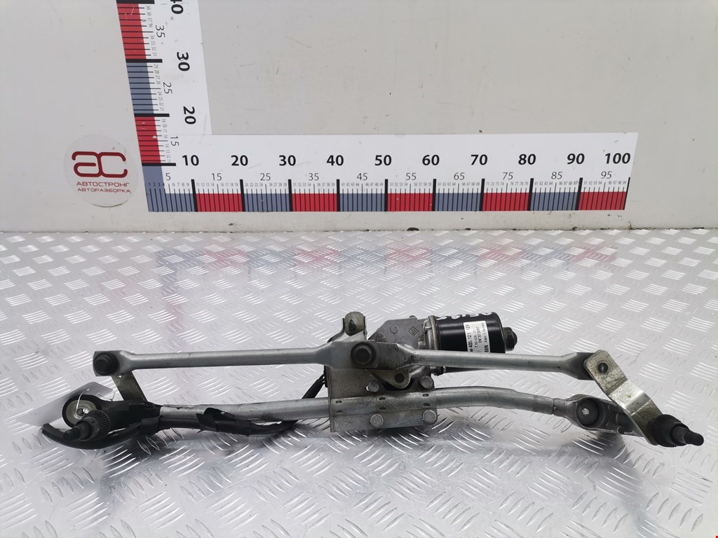 Моторчик стеклоочистителя передний BMW 1er E81\E87 2004-2011