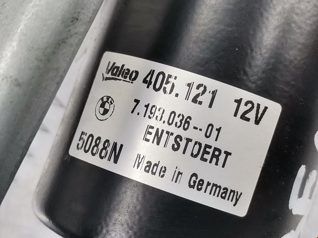 Моторчик стеклоочистителя передний BMW 1er E81\E87 2004-2011