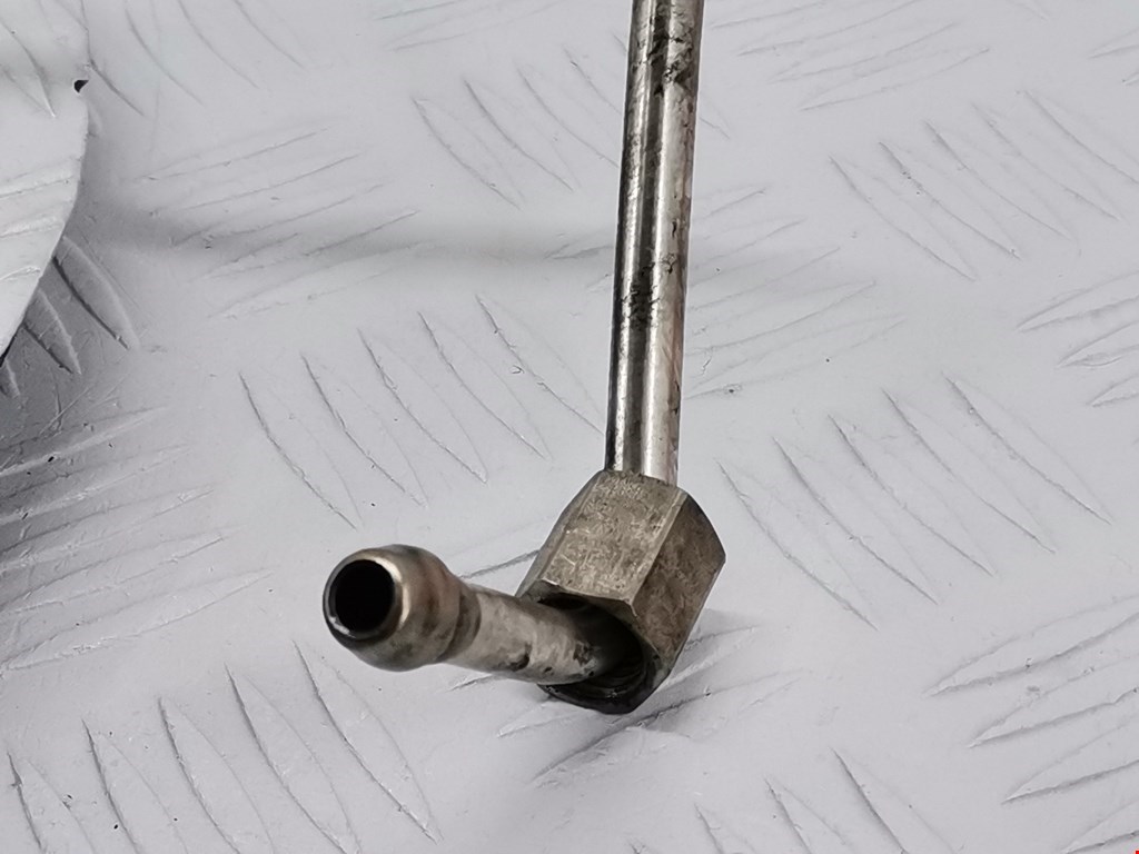 Трубка нагнетателя AUDI A3 8P 2003-2013