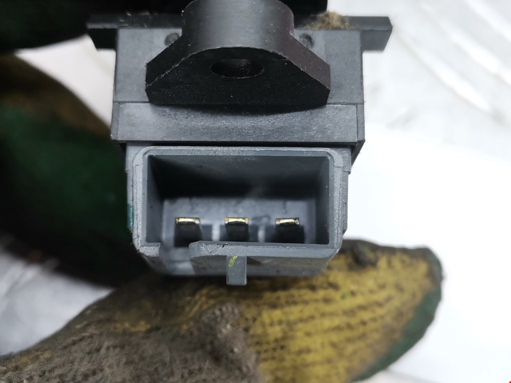 Кнопка центрального замка CHRYSLER PT Cruser 2000-2010