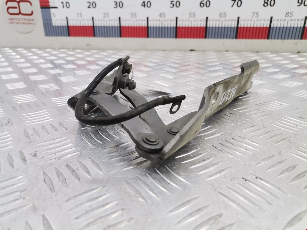 Петля капота левая/правая BMW 5er 5 серия E60/E61 2003-2010