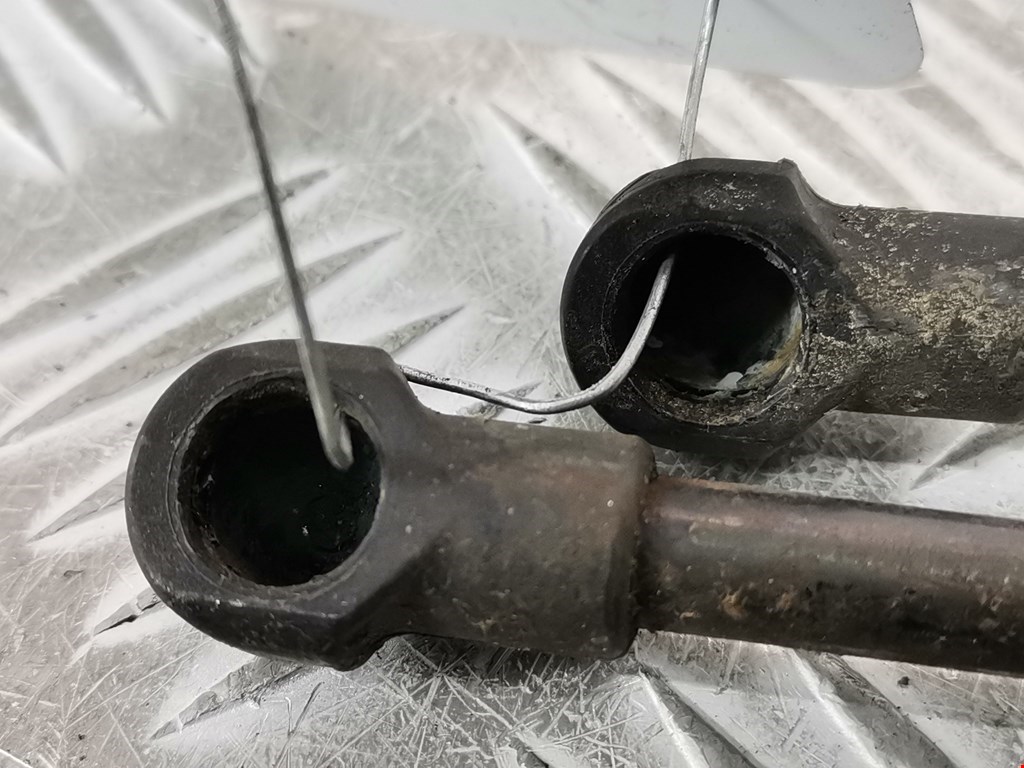 Амортизатор крышки (двери) багажника JAGUAR XF X250 2007-2015