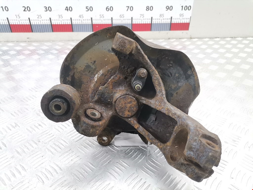 Ступица задняя левая FORD Cougar 1998-2002