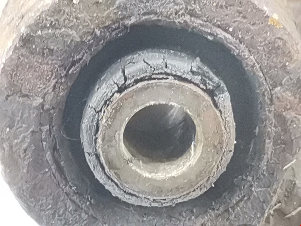 Ступица задняя левая FORD Cougar 1998-2002