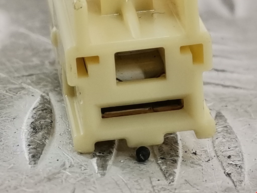 Провод АКБ плюс (плюсовой) JAGUAR XF X250 2007-2015