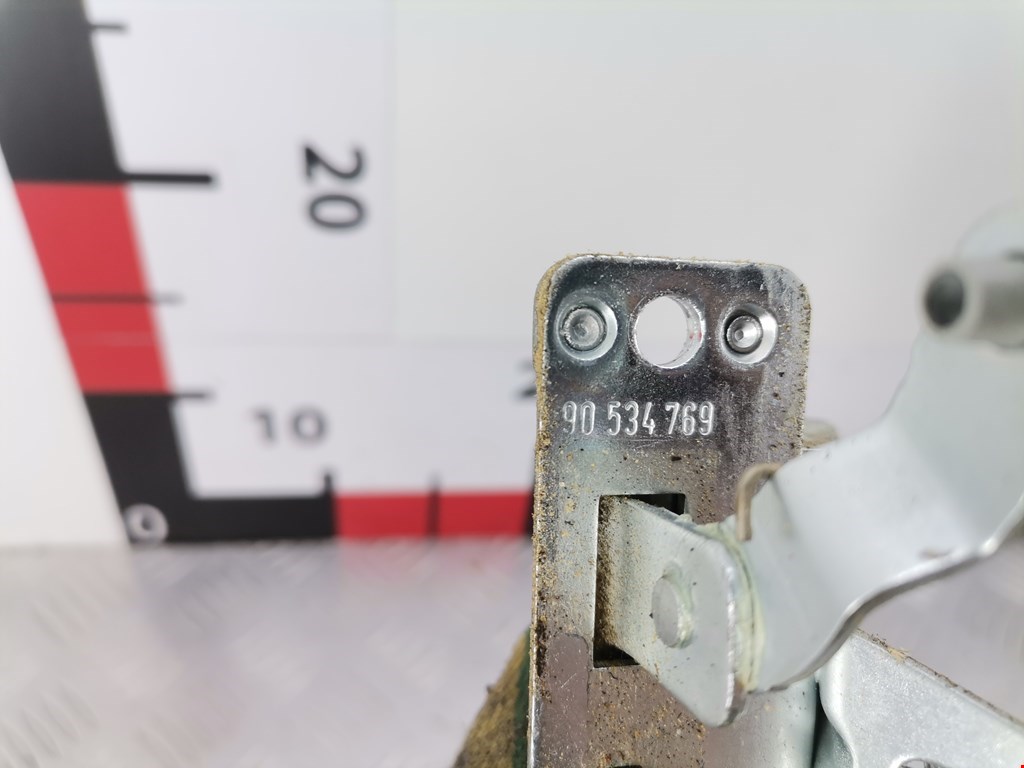 Замок багажника (крышки двери) OPEL Corsa C 2000-2006