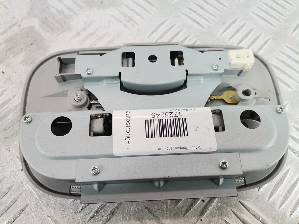 Плафон салонный (салона фонарь) FORD Ranger 2006-2012