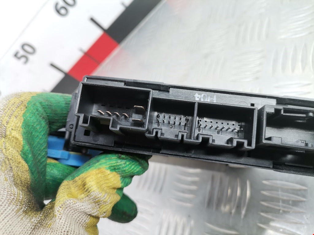 Стеклоподъемник задний правый AUDI A4 B6 2001-2005