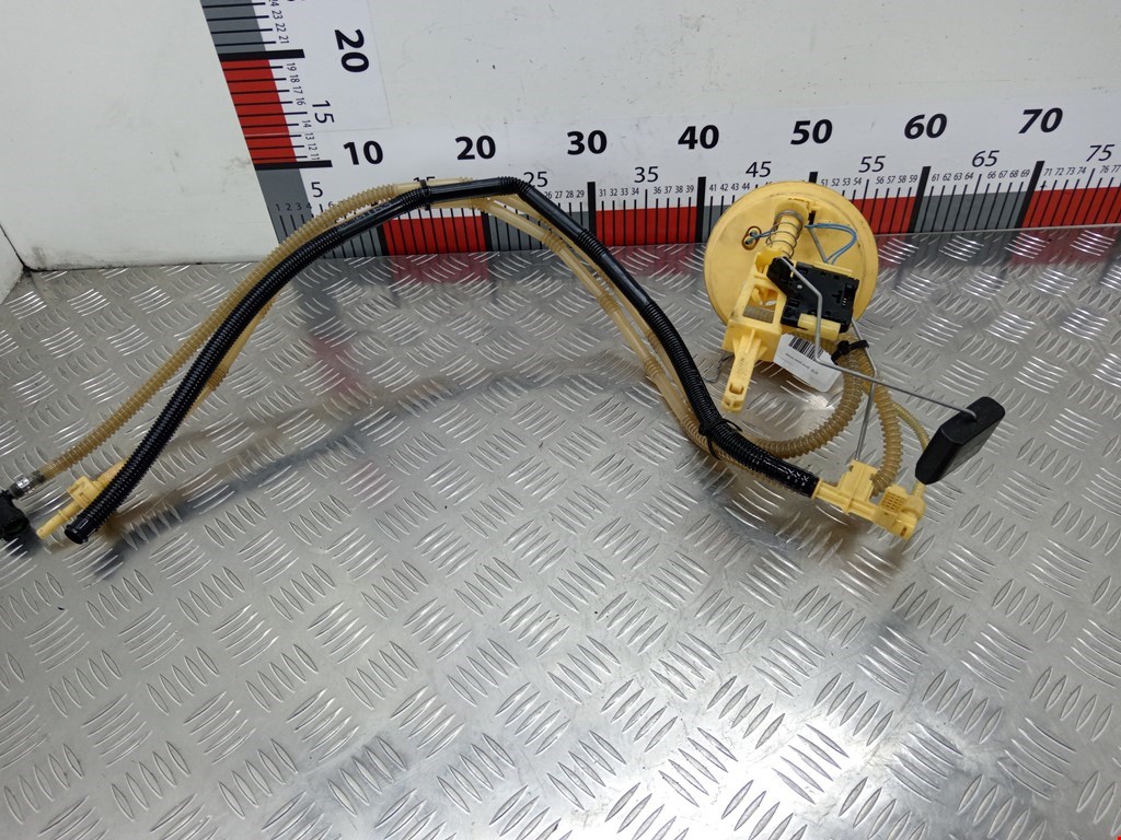 Датчик уровня топлива BMW 1-Series (E81/E82/E87/E88) (2004-2014)