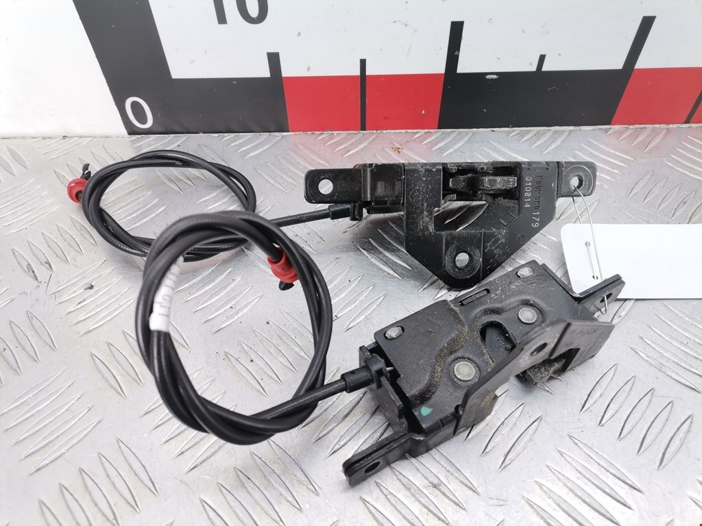 Замок багажника (крышки двери) BMW X5 E53 1999-2006