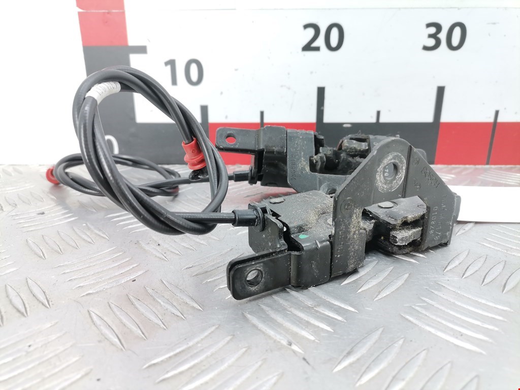 Замок багажника (крышки двери) BMW X5 E53 1999-2006