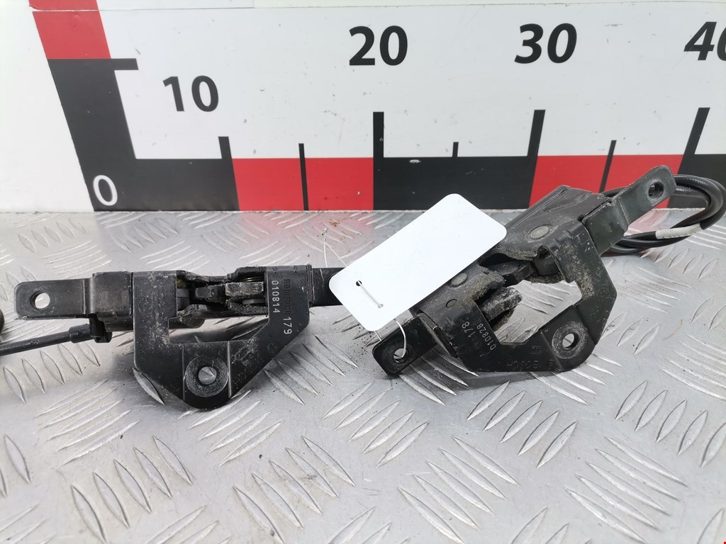 Замок багажника (крышки двери) BMW X5 E53 1999-2006