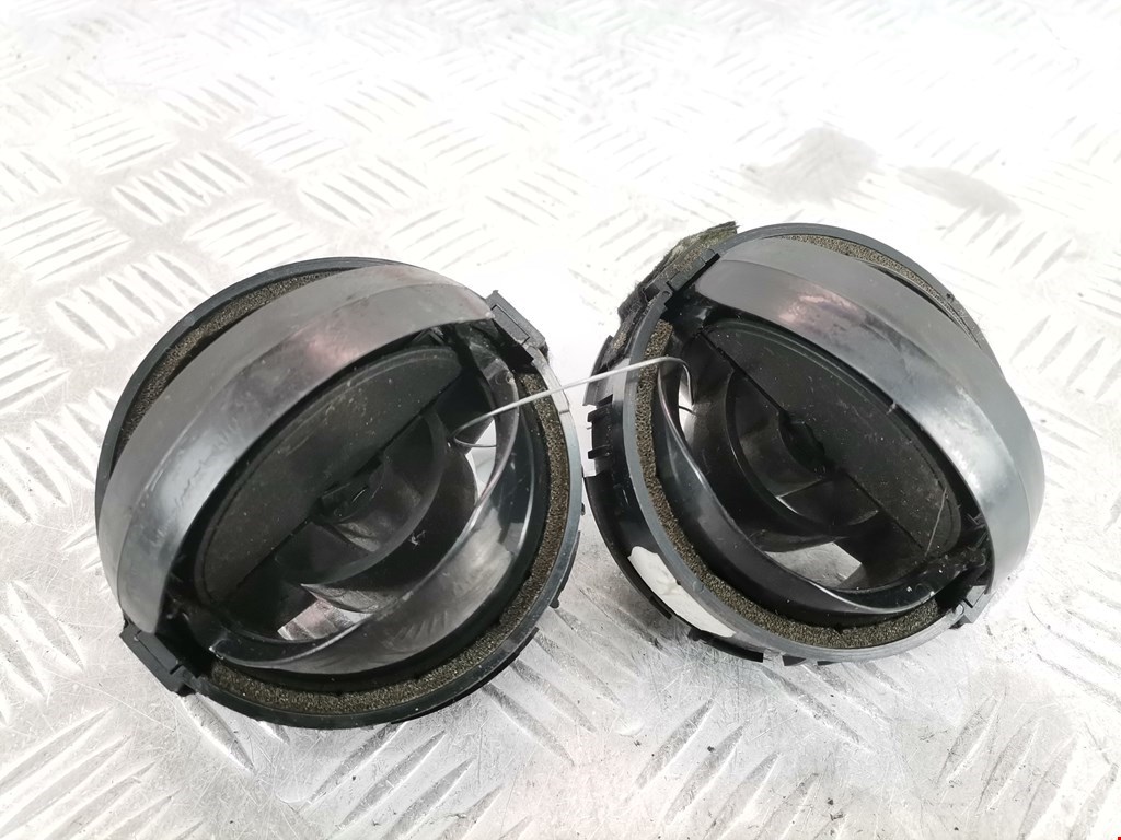 Дефлектор воздушный MINI Hatch R50/R53 3-door 2001-2006