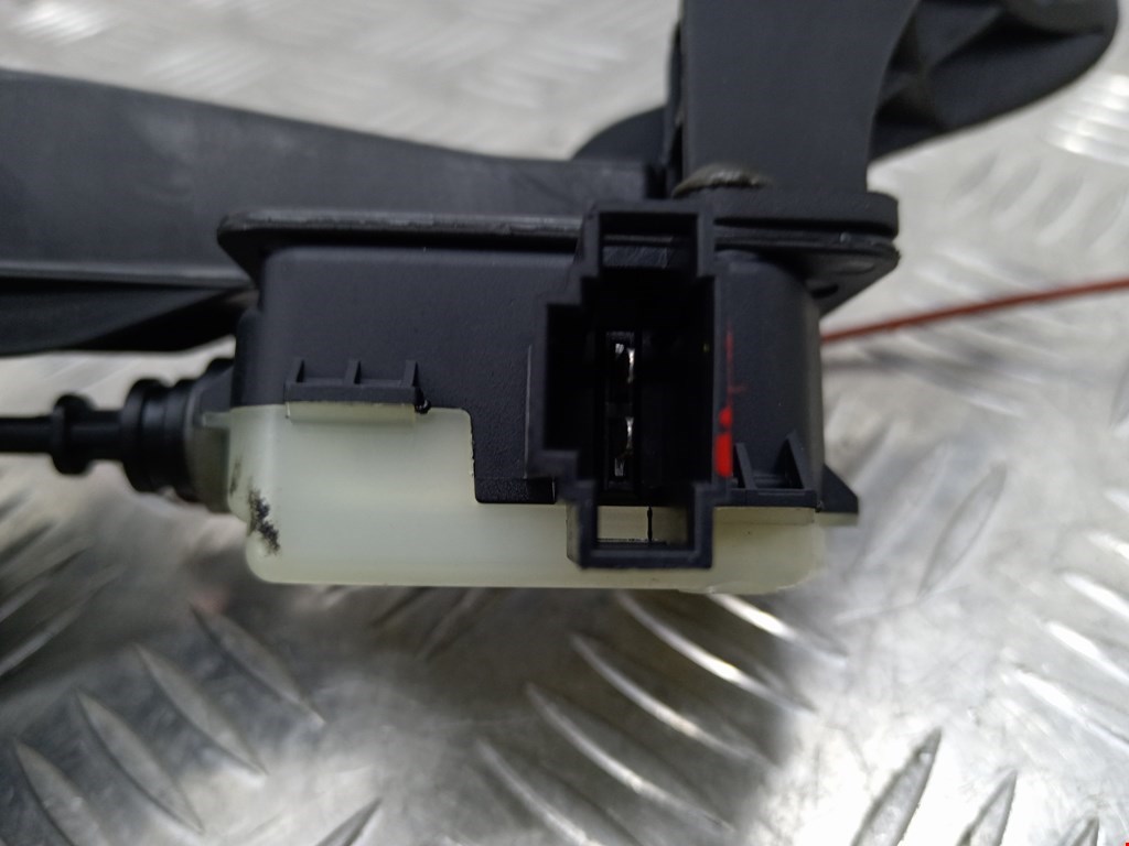 Активатор замка бензобака MERCEDES-BENZ M-Class W164 ML 2005-2011