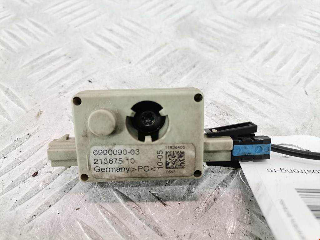 Усилитель антенны BMW 3er E90/E91 2005-2012