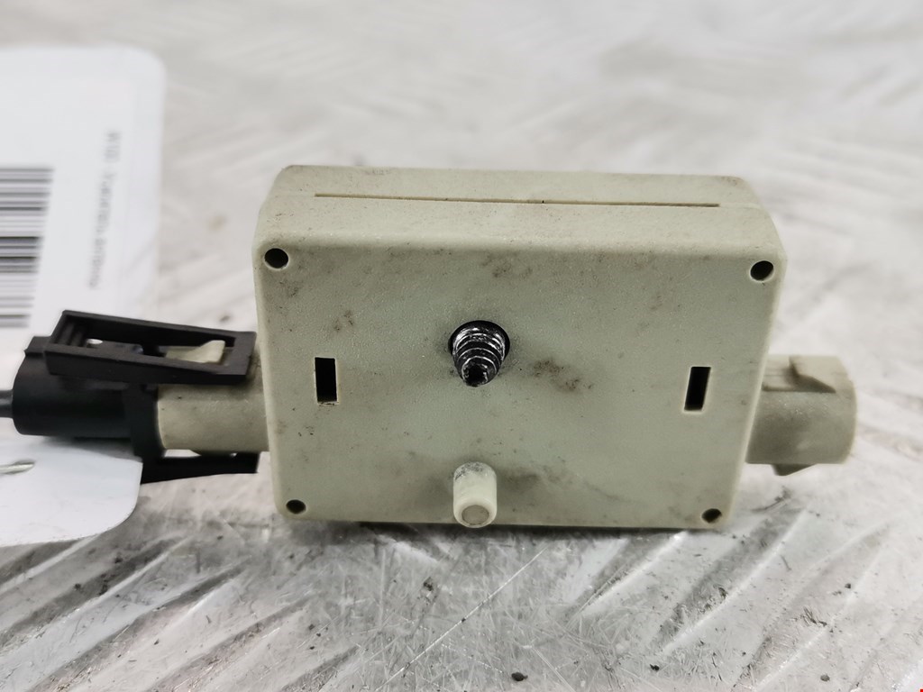 Усилитель антенны BMW 3er E90/E91 2005-2012