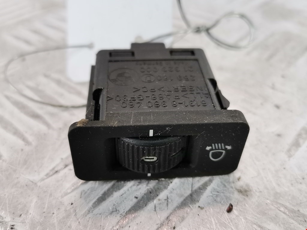 Кнопка корректора фар Mini One Hatch 1 (R52) (2001-2007)