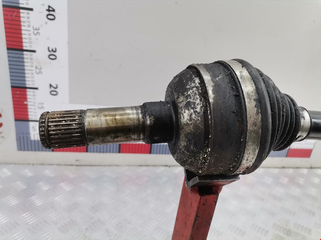 Полуось (привод, приводной вал) передняя левая OPEL Zafira C 2012-2019