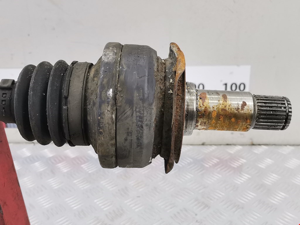 Полуось (привод, приводной вал) задняя левая MERCEDES-BENZ CLC-Class CL203 2008-2011