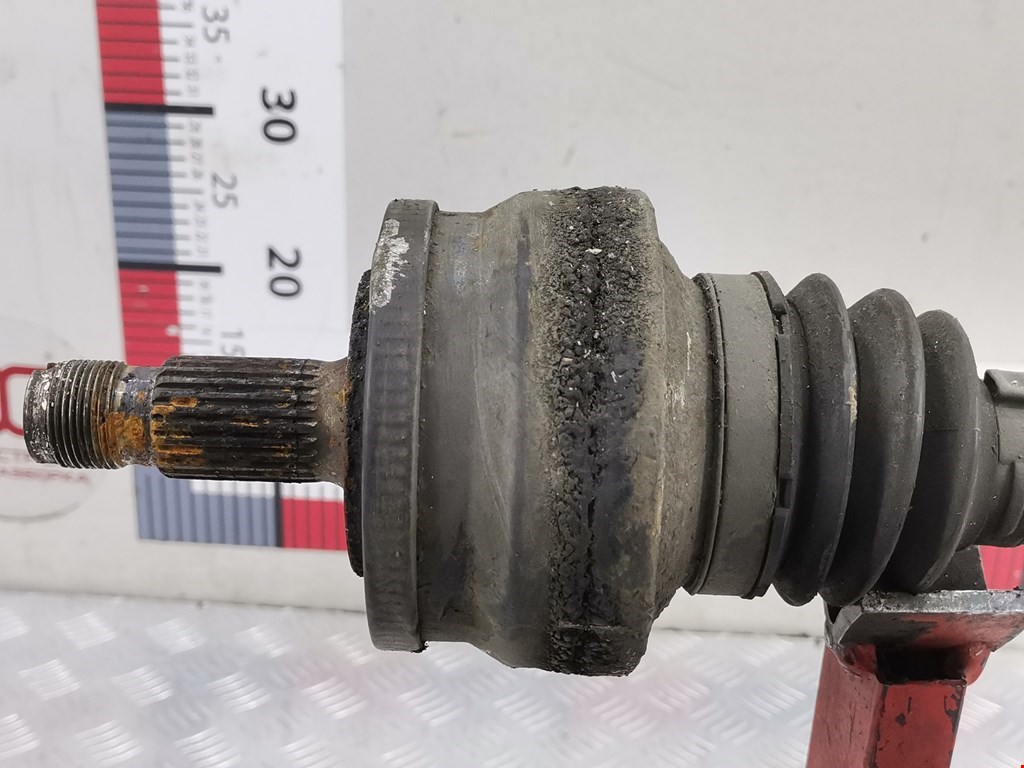 Полуось (привод, приводной вал) задняя левая MERCEDES-BENZ CLC-Class CL203 2008-2011