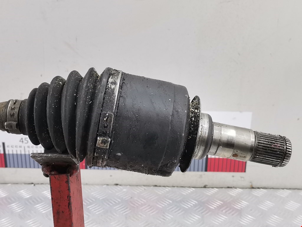 Полуось (привод, приводной вал) передняя левая MERCEDES-BENZ M-Class W164 ML 2005-2011