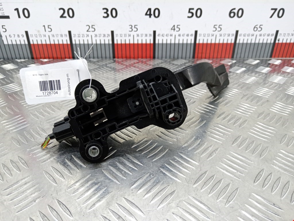 Педаль газа MITSUBISHI Outlander XL 2006-2012