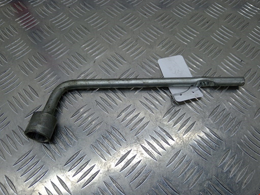 Ключ балонный MITSUBISHI Outlander XL 2006-2012