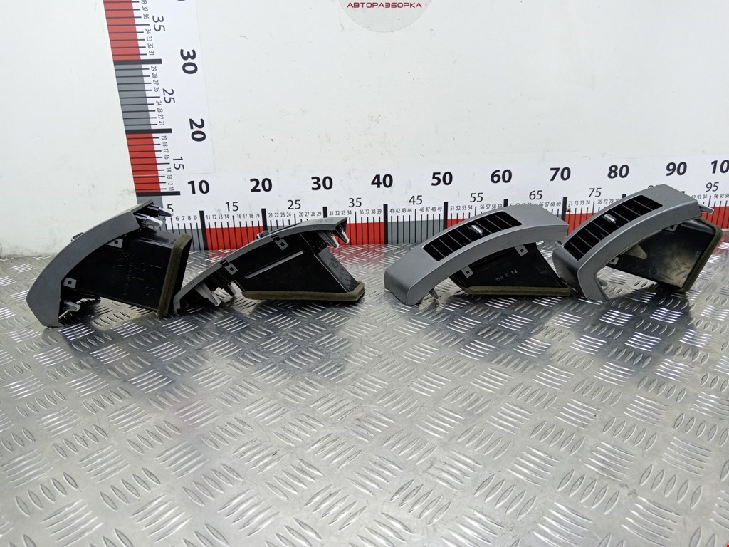 Дефлектор воздушный MITSUBISHI Outlander XL 2006-2012