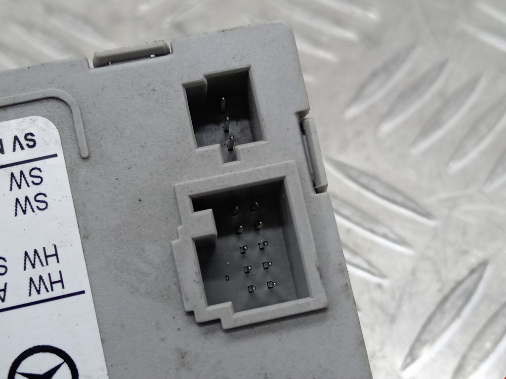 Блок управления центральным замком MERCEDES-BENZ CLS-Class C219 2004-2010