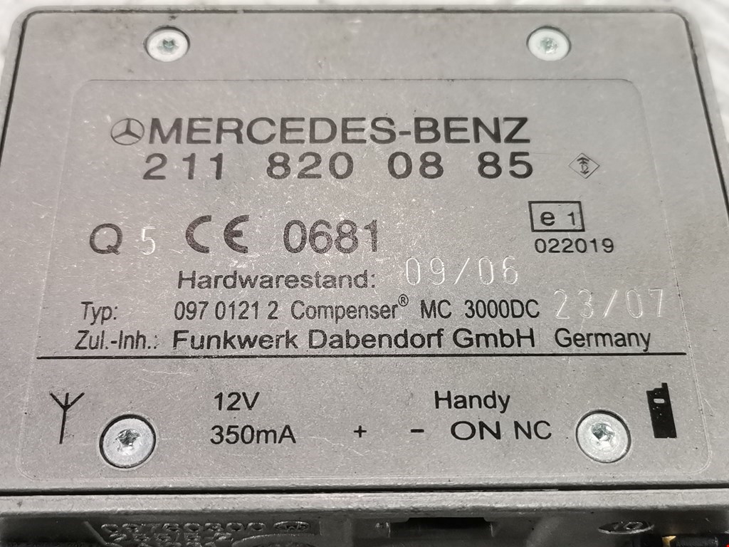 Усилитель антенны MERCEDES-BENZ M-Class W164 ML 2005-2011