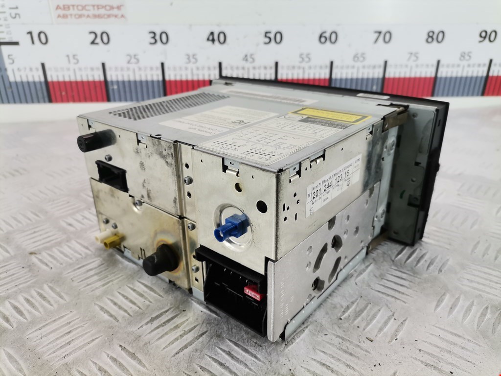 Магнитола VOLKSWAGEN Touareg 2002-2010