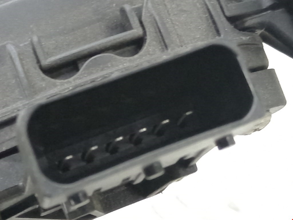 Педаль газа OPEL Zafira C 2012-2019