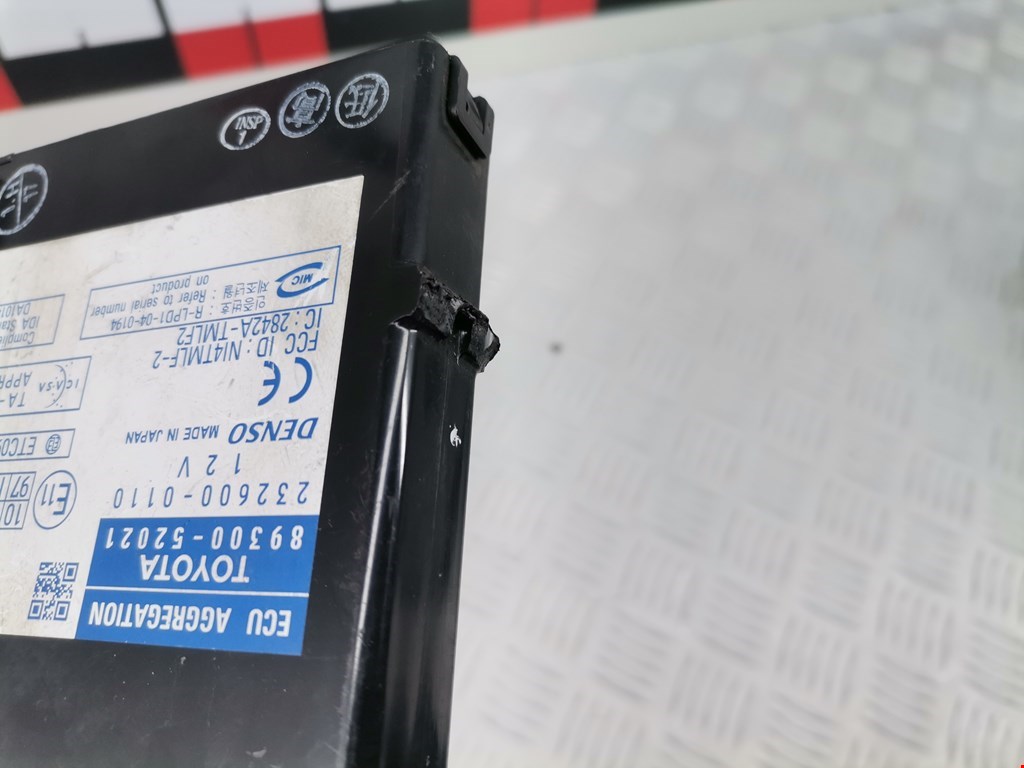 Блок комфорта TOYOTA Yaris II XP50 2005-2011