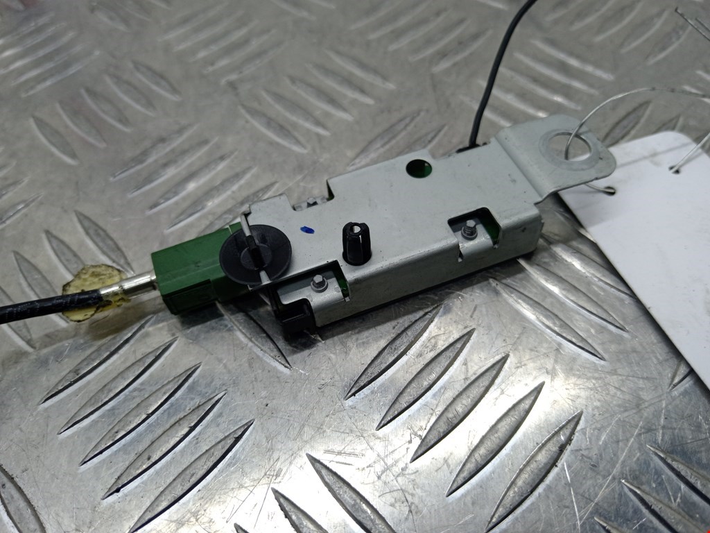 Усилитель антенны OPEL Zafira C 2012-2019