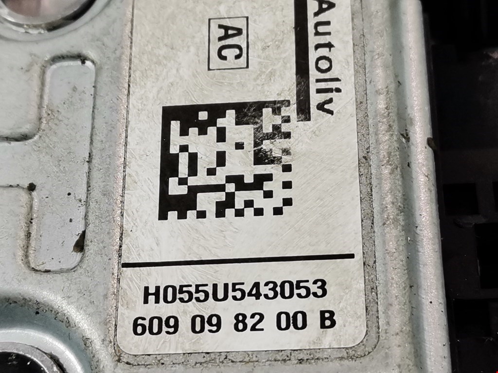 Ремень безопасности передний правый MERCEDES-BENZ CLS-Class C219 2004-2010