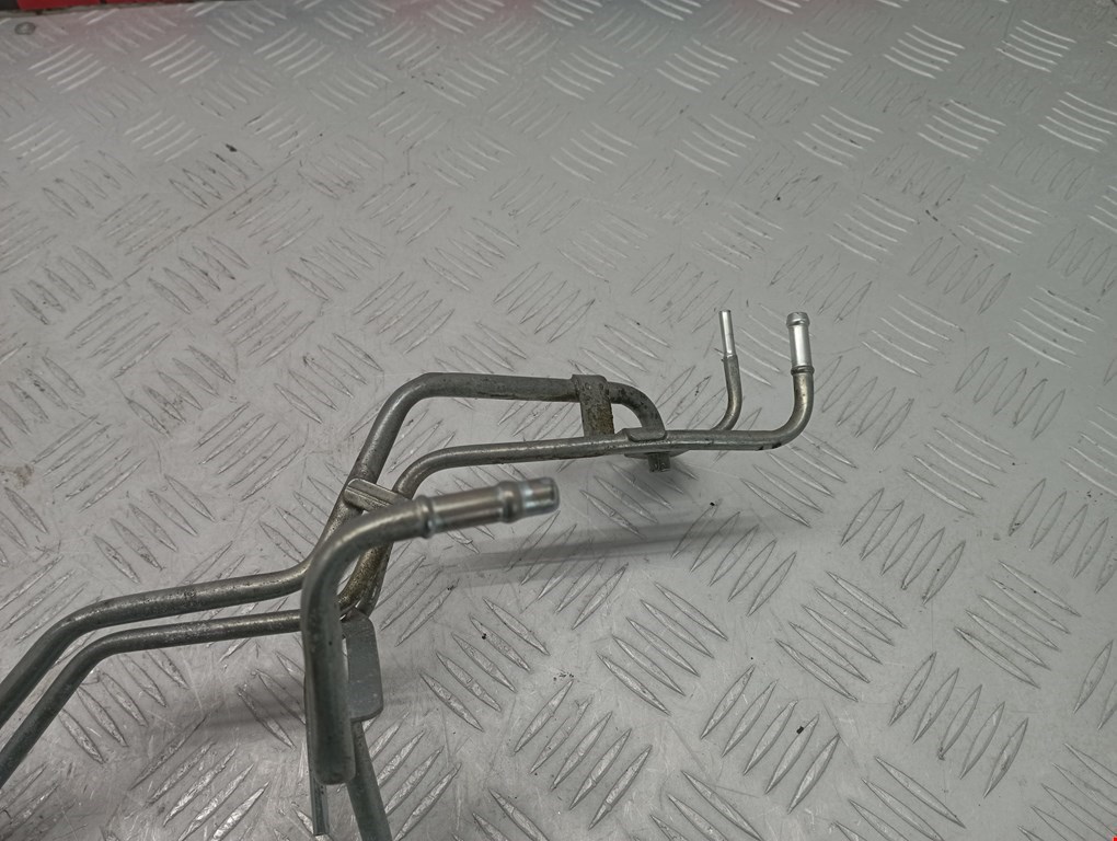 Трубка топливная SUBARU Impreza 1992-2000