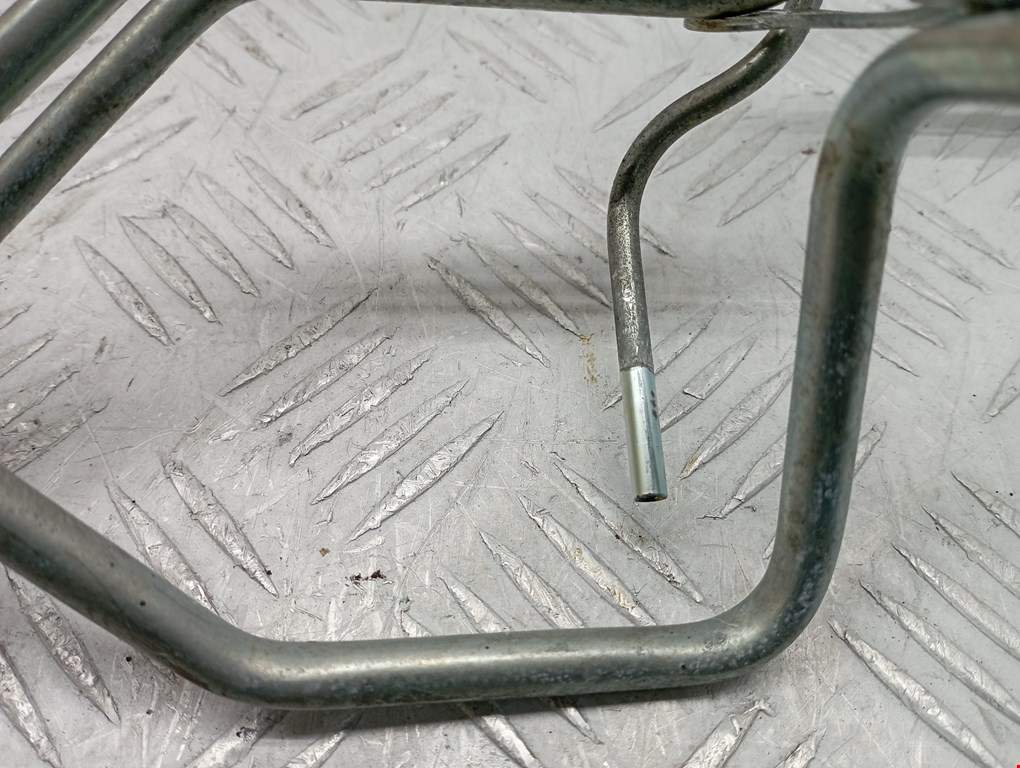 Трубка топливная SUBARU Impreza 1992-2000