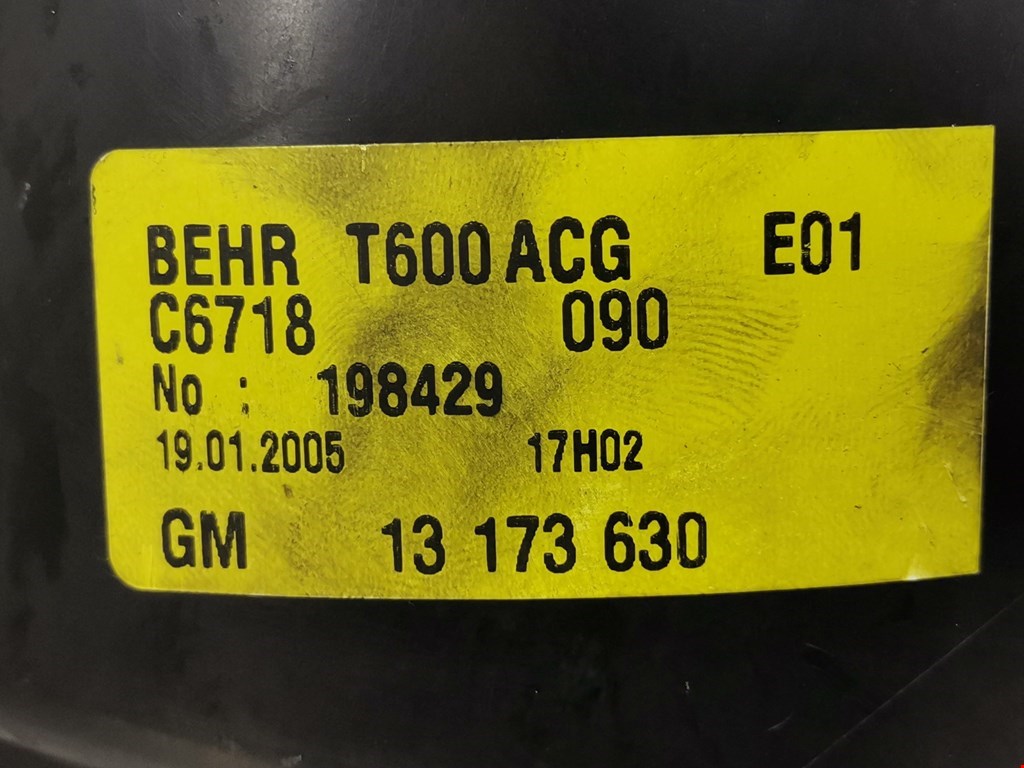 Моторчик (мотор) отопителя салона OPEL Zafira A 1999-2005