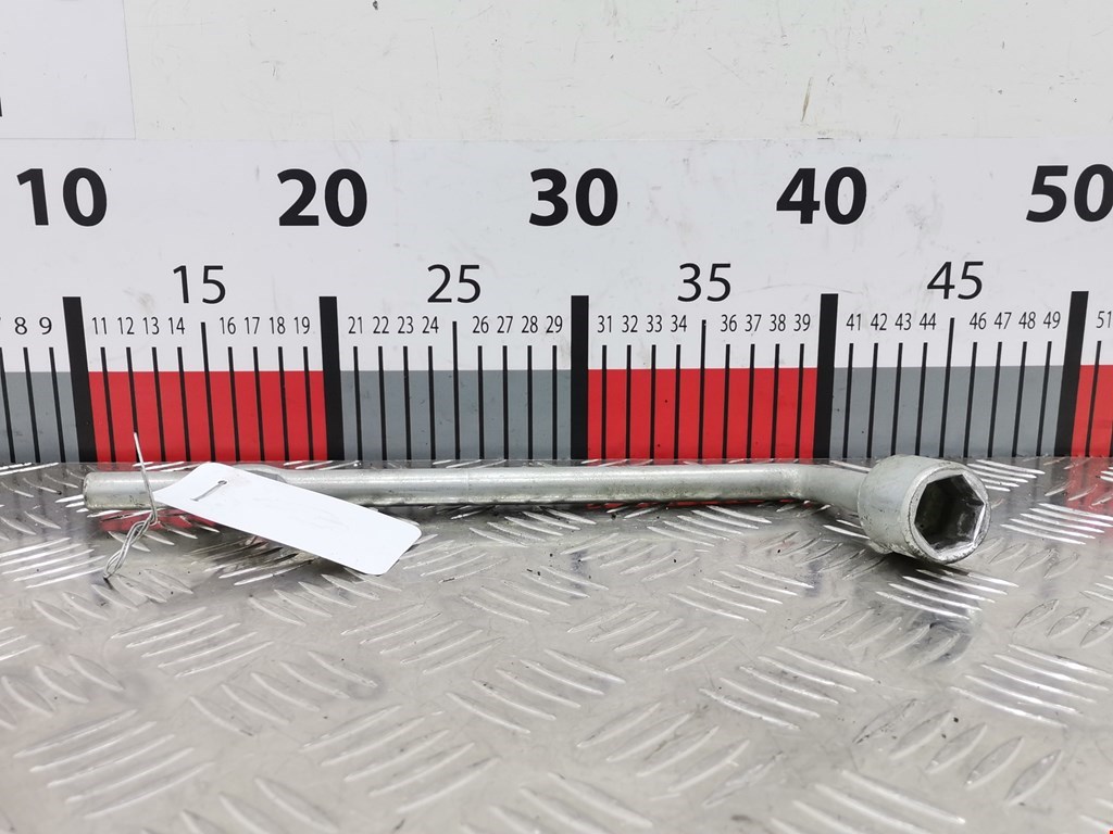 Ключ балонный NISSAN Almera Tino 2000-2006