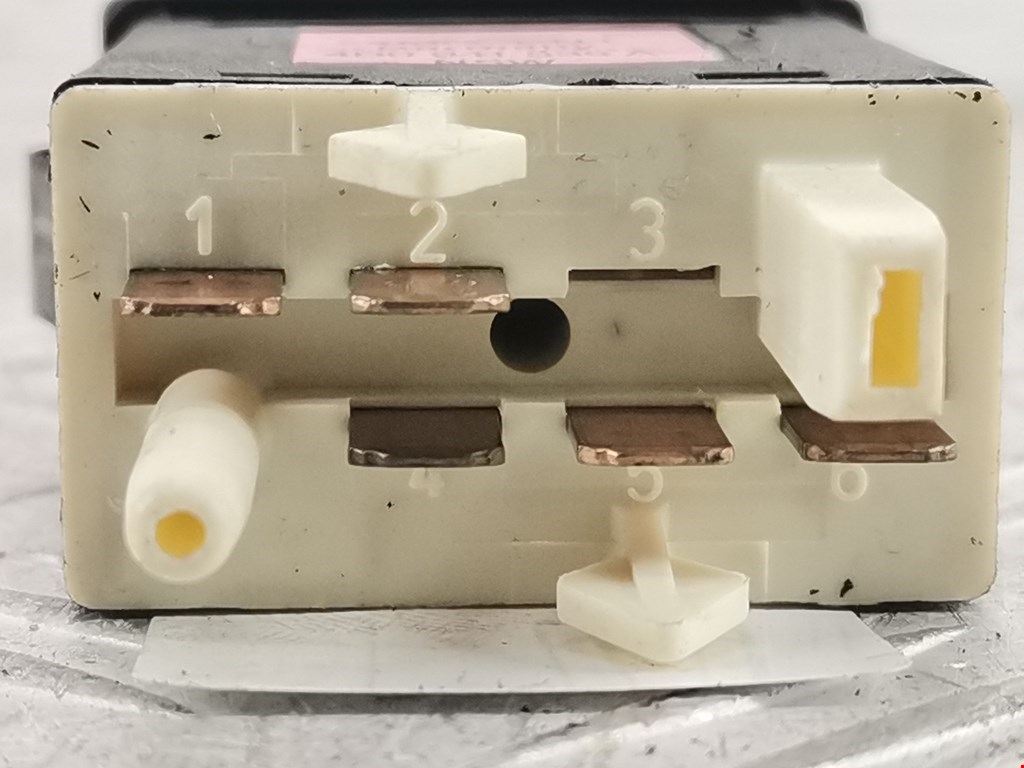 Кнопка включения противотуманных фар AUDI A8 D2 1994-2002