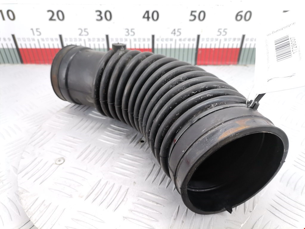 Патрубок воздушного фильтра FORD Mondeo II 1996-2000