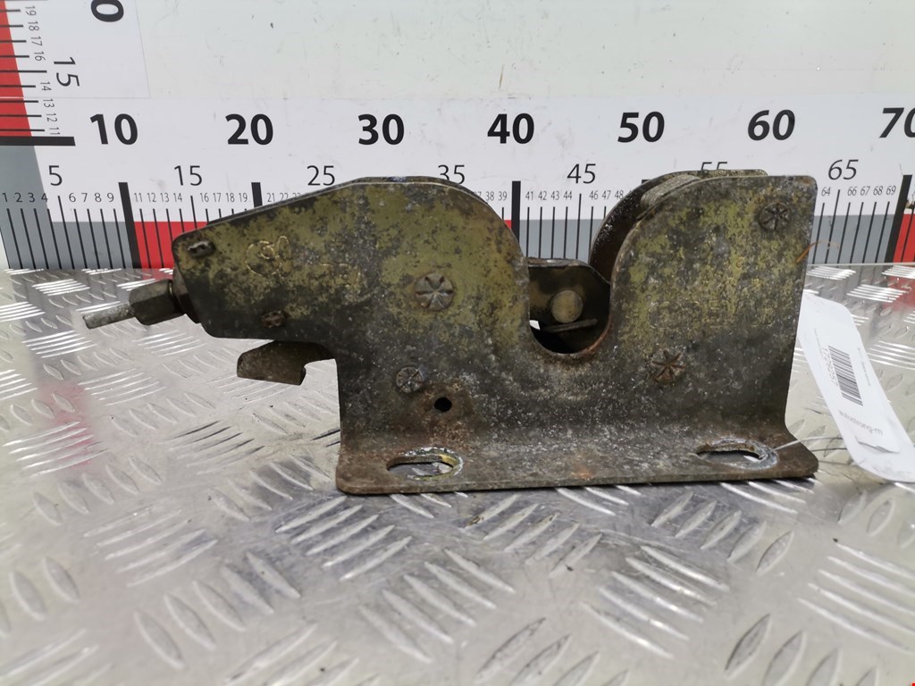 Замок капота IVECO EuroCargo II 2003-2008