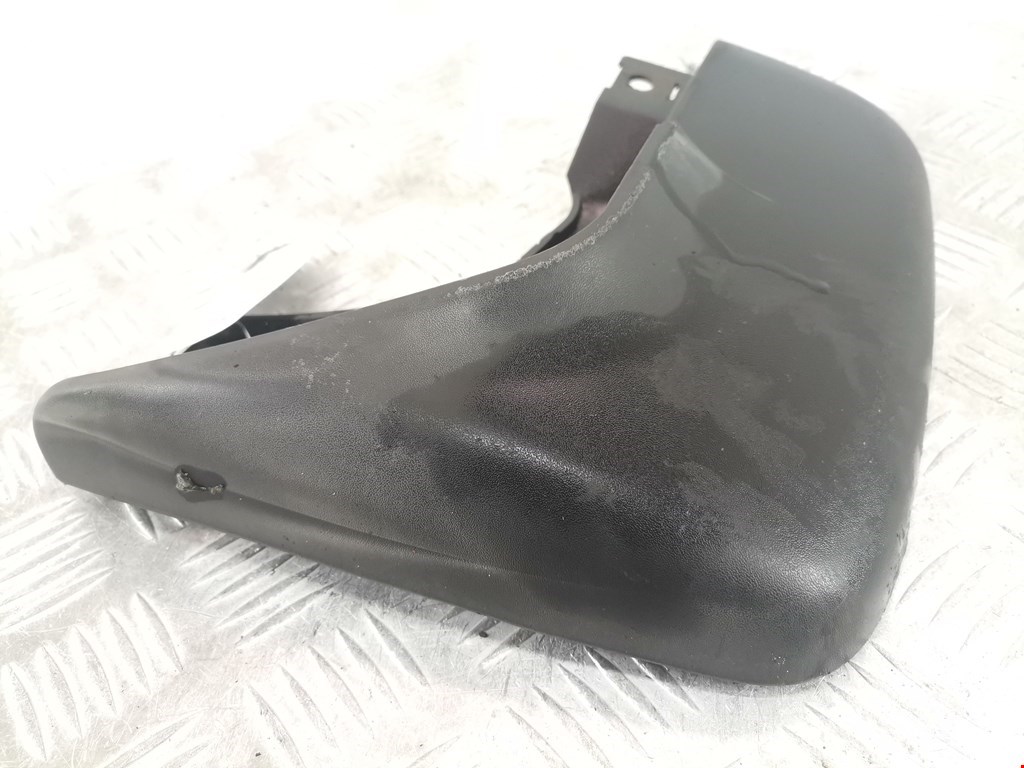 Брызговик задний Hyundai Terracan (2001-2007)