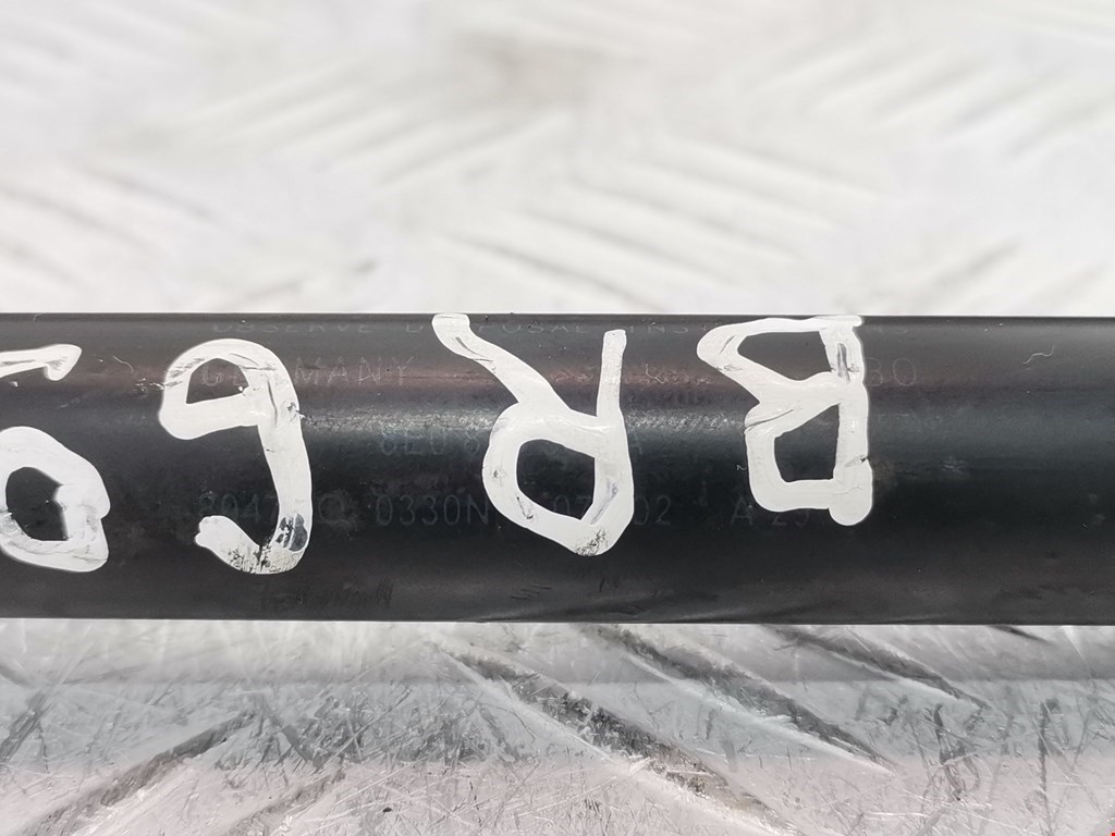 Амортизатор капота левый=правый AUDI A4 B6 2001-2005