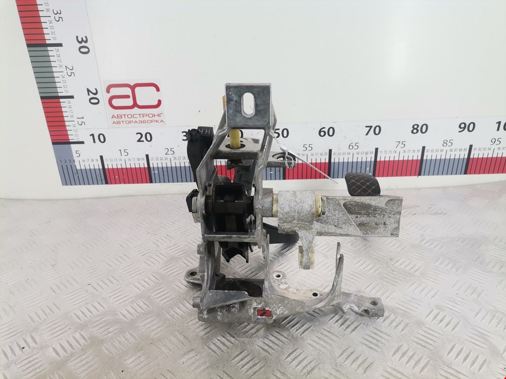 Блок педалей (педальный узел) AUDI A4 B5 1995-2001