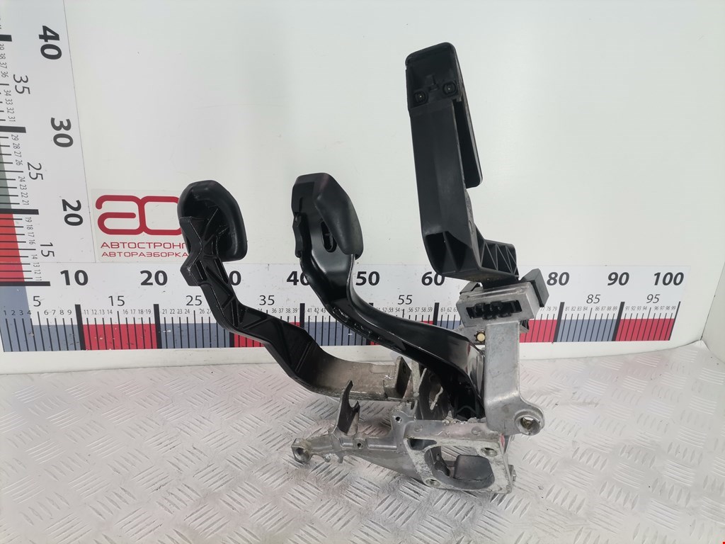 Блок педалей (педальный узел) AUDI A4 B5 1995-2001