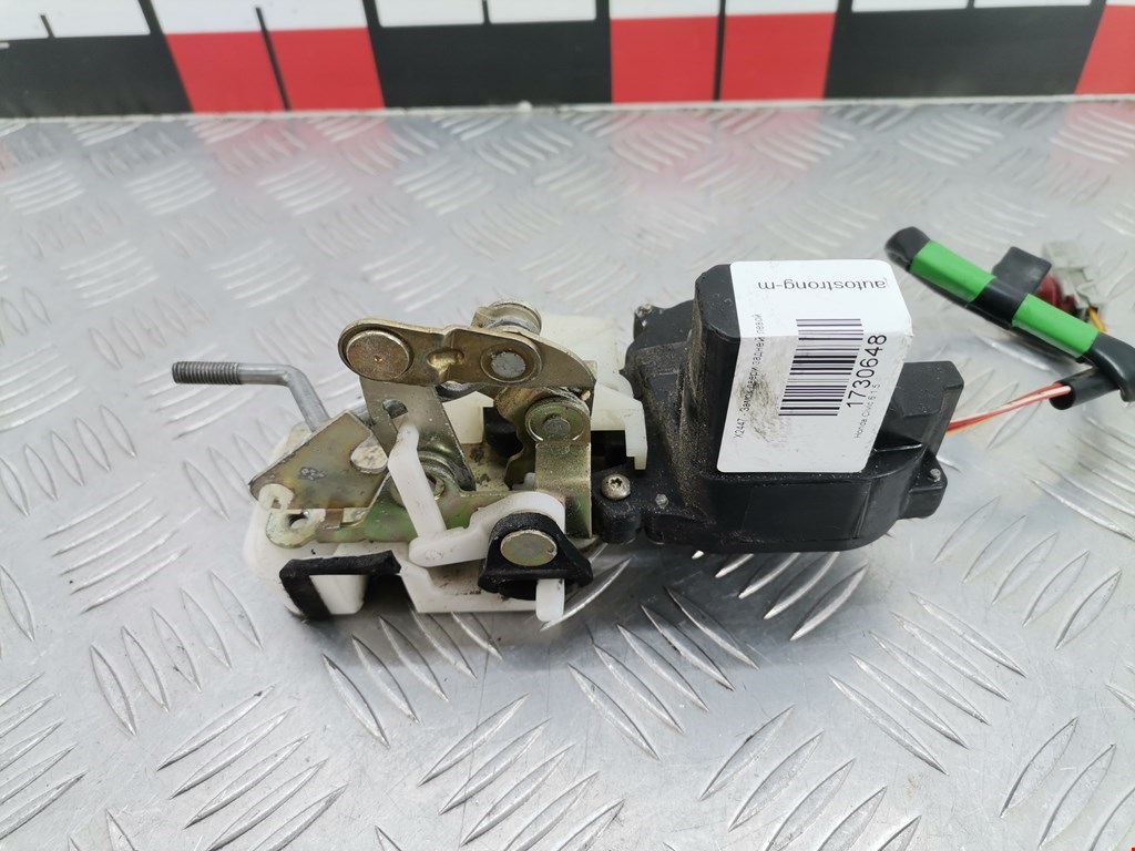 Замок двери задней левой HONDA Civic выбрать кузов 1995-2001