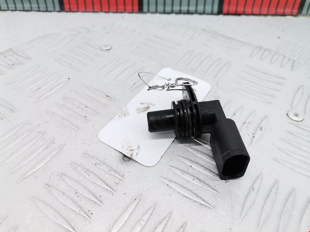 Датчик положения распредвала VOLKSWAGEN Golf IV 1997-2003